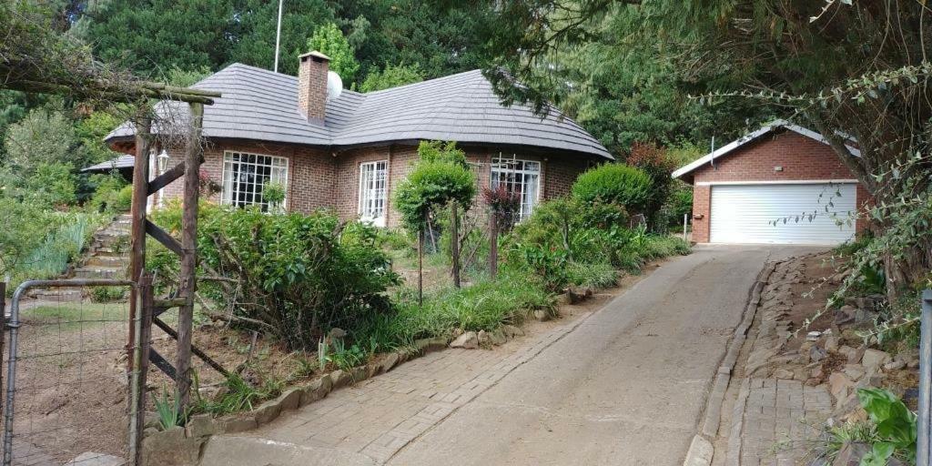 Pin Oak Cottage Underberg Eksteriør billede